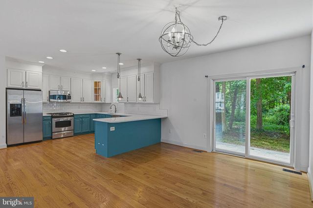 1007 GALESVILLE RD, Galesville, MD 20765