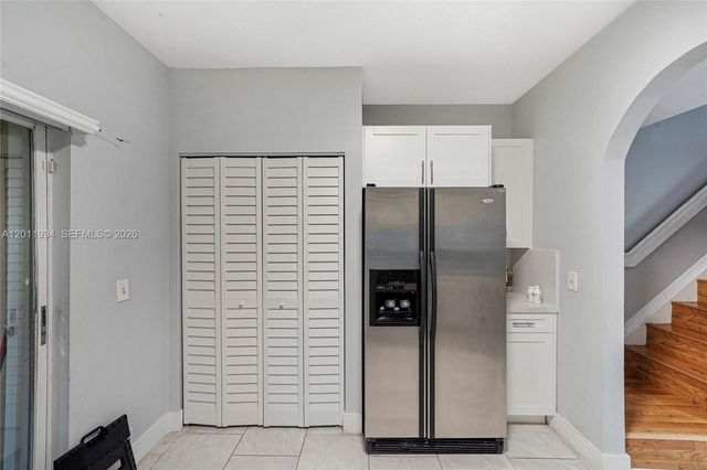 29 Simonton Cir 29, Weston, FL 33326