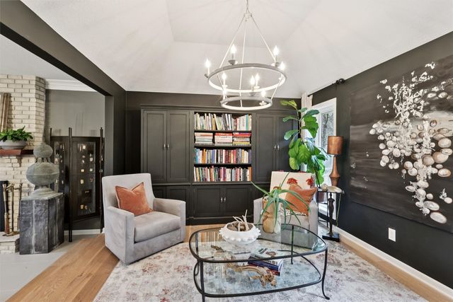 7059 Coburn Lane, Johnston, IA 50131