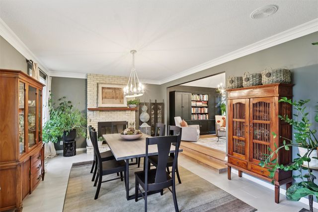 7059 Coburn Lane, Johnston, IA 50131