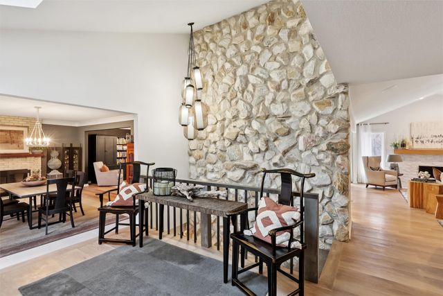 7059 Coburn Lane, Johnston, IA 50131