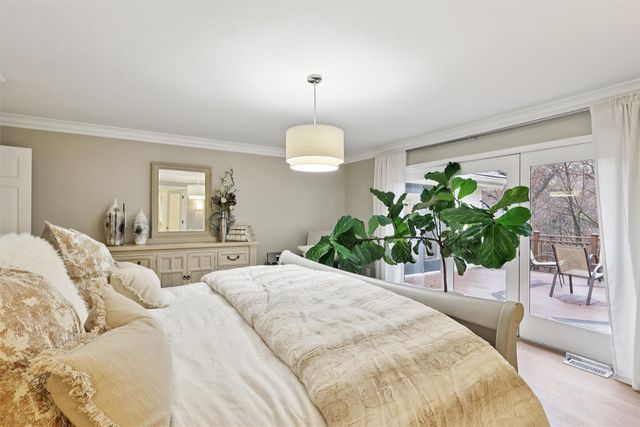 7059 Coburn Lane, Johnston, IA 50131