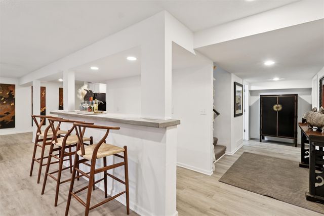 7059 Coburn Lane, Johnston, IA 50131