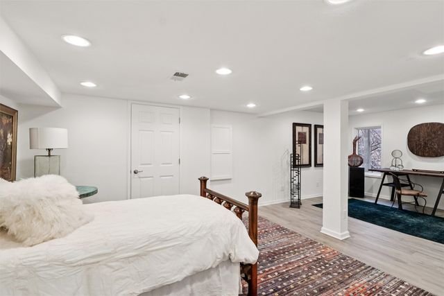 7059 Coburn Lane, Johnston, IA 50131