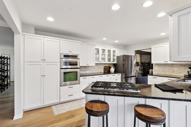 7059 Coburn Lane, Johnston, IA 50131