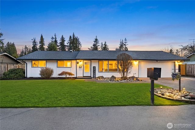 4318 106th Place NE, Marysville, WA 98271