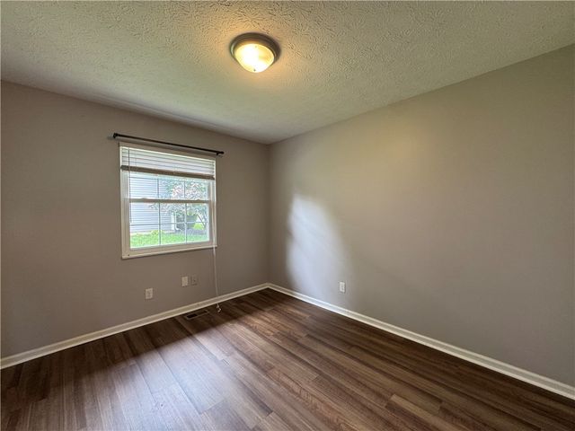 1014 Millerton Drive, Centerville, OH 45459