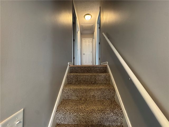 1014 Millerton Drive, Centerville, OH 45459