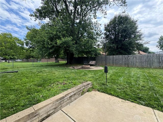 1014 Millerton Drive, Centerville, OH 45459