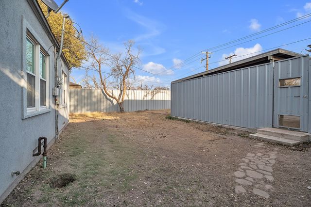 813 W 18th St, Big Spring, TX 79720