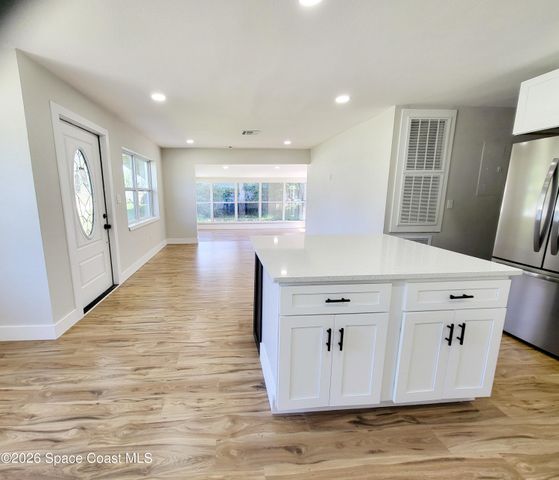 1660 Vernon Dicks Drive, Melbourne, FL 32935