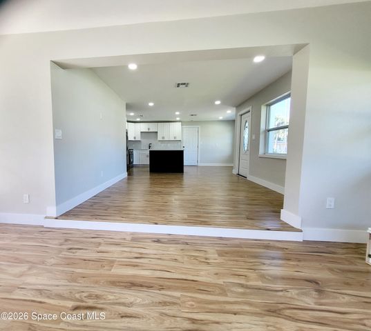 1660 Vernon Dicks Drive, Melbourne, FL 32935