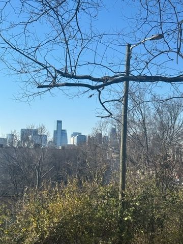 1002 Ozark St, SW, Nashville, TN 37206