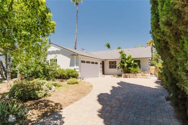 7114 Cantaloupe Avenue, Van Nuys, CA 91405