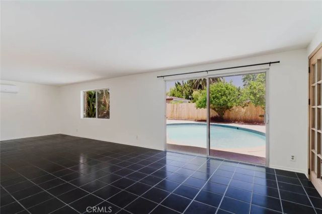 7114 Cantaloupe Avenue, Van Nuys, CA 91405