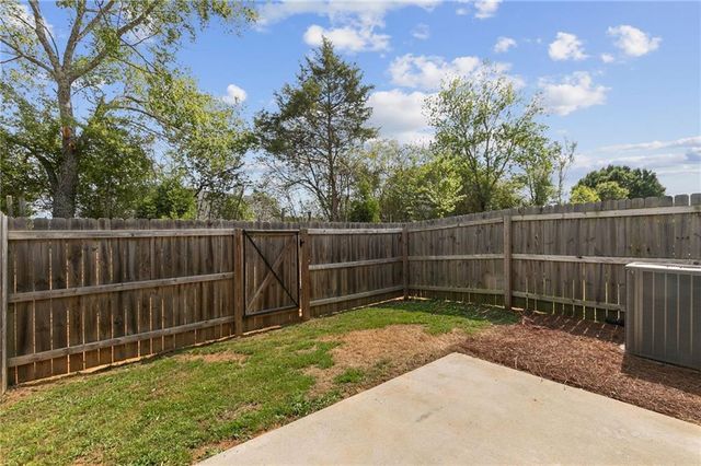 10 Cannondale Drive, Winder, GA 30680