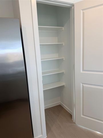 6115 Sunburst Scarlet Street, Katy, TX 77493