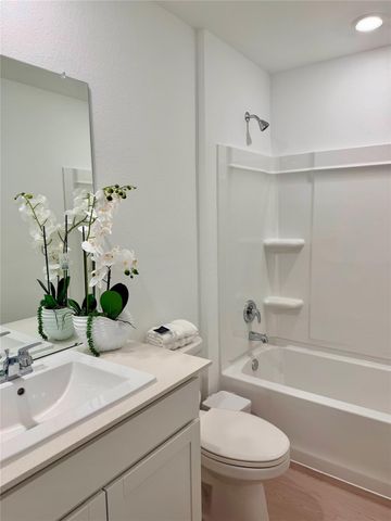 6115 Sunburst Scarlet Street, Katy, TX 77493