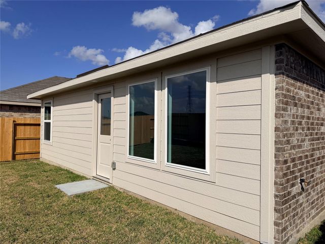 6115 Sunburst Scarlet Street, Katy, TX 77493