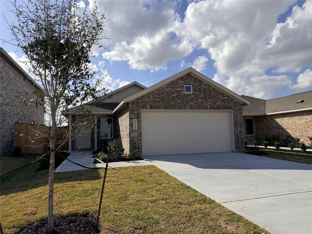 6115 Sunburst Scarlet Street, Katy, TX 77493