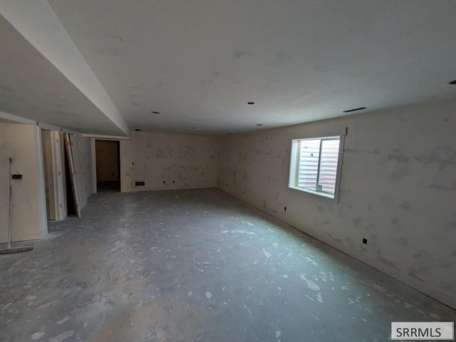 3877 E Walnut Way, Rigby, ID 83442