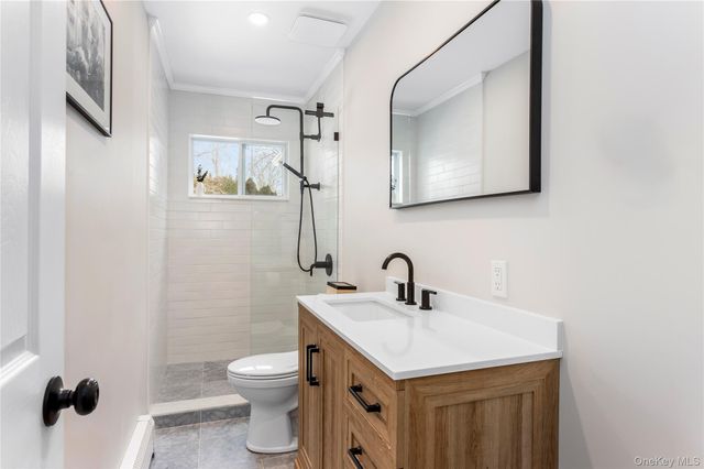 17 Meroke Lane, Rocky Point, NY 11778