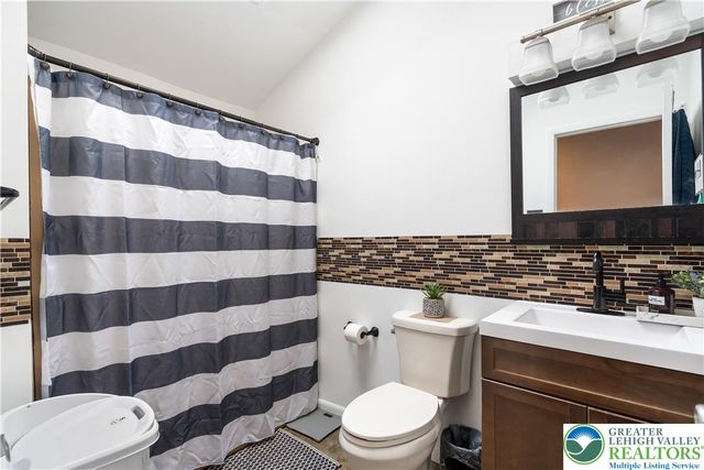 1113 Leslie Way, Tobyhanna Twp, PA 18466