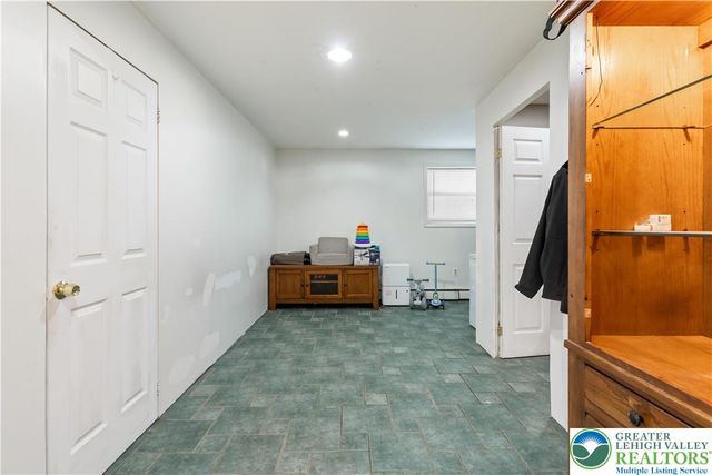 1113 Leslie Way, Tobyhanna Twp, PA 18466