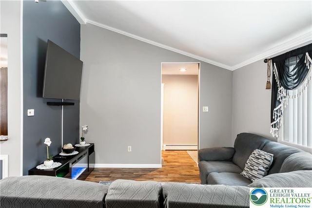 1113 Leslie Way, Tobyhanna Twp, PA 18466