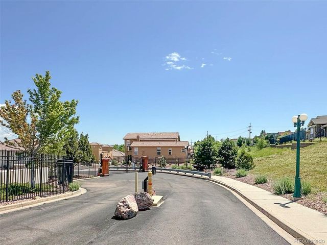 2116 Lone Willow View, Colorado Springs, CO 80904
