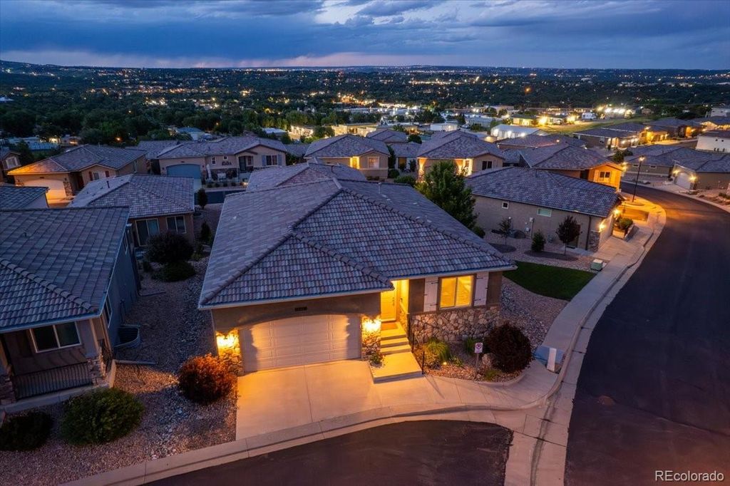 2116 Lone Willow View, Colorado Springs, CO 80904