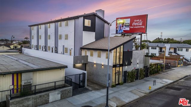 10035 S Western Avenue 2, Los Angeles, CA 90047