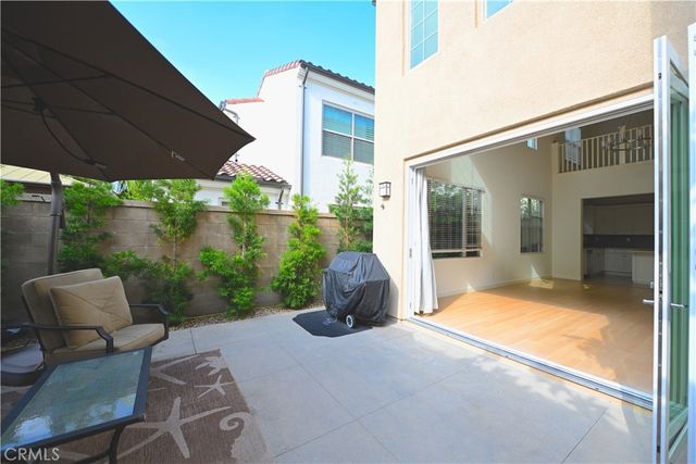 105 Holly Spgs, Irvine, CA 92618