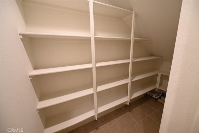 105 Holly Spgs, Irvine, CA 92618