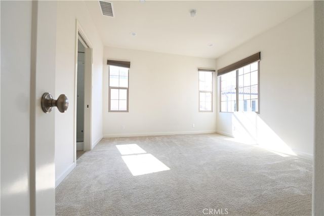 105 Holly Spgs, Irvine, CA 92618