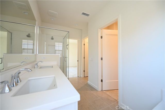 105 Holly Spgs, Irvine, CA 92618