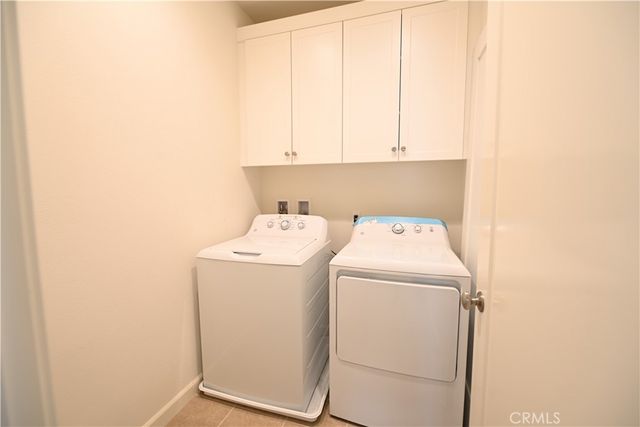 105 Holly Spgs, Irvine, CA 92618