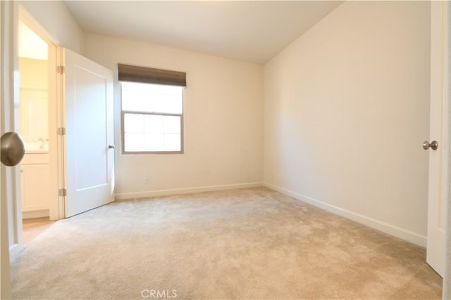 105 Holly Spgs, Irvine, CA 92618
