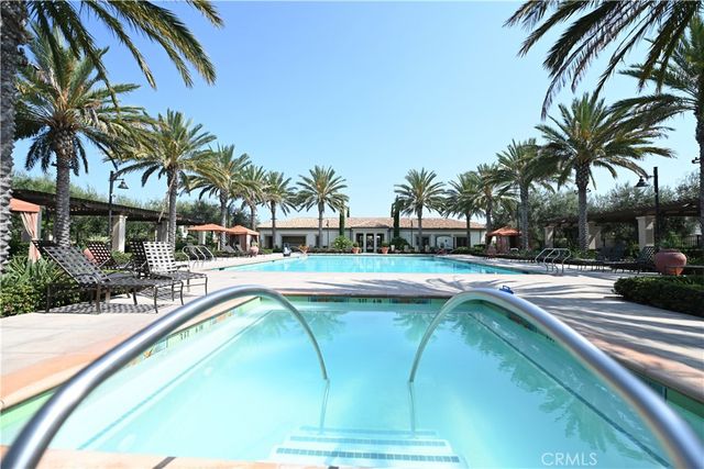 105 Holly Spgs, Irvine, CA 92618