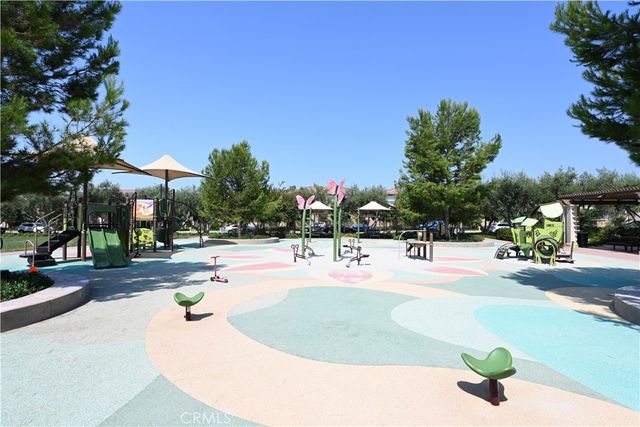 105 Holly Spgs, Irvine, CA 92618