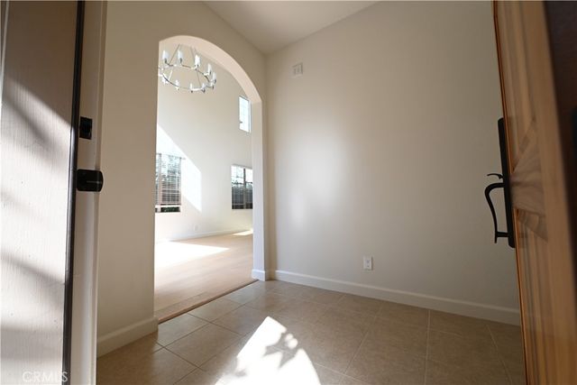 105 Holly Spgs, Irvine, CA 92618