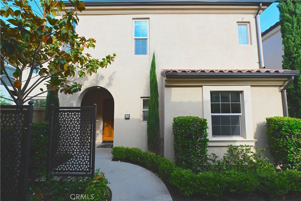 105 Holly Spgs, Irvine, CA 92618