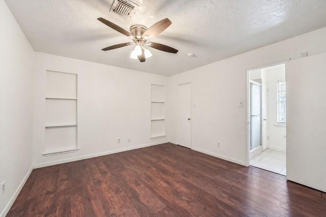 6822 Trail Valley Way, Houston, TX 77086