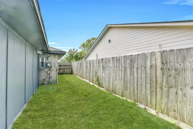 6822 Trail Valley Way, Houston, TX 77086