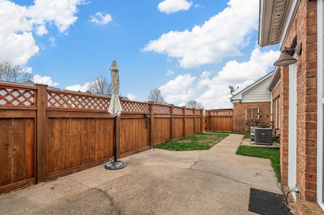 812 Hartington Ct, Franklin, TN 37064