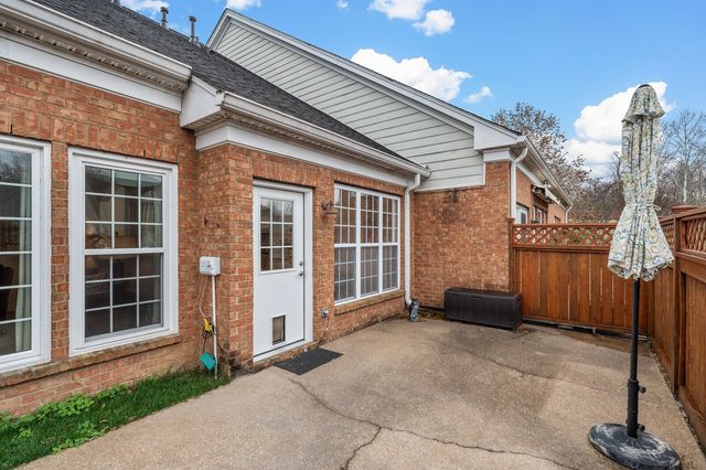 812 Hartington Ct, Franklin, TN 37064