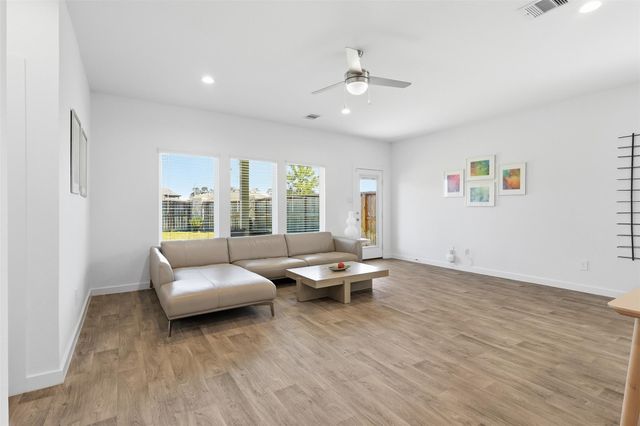 14280 Big Bend Drive, Conroe, TX 77384