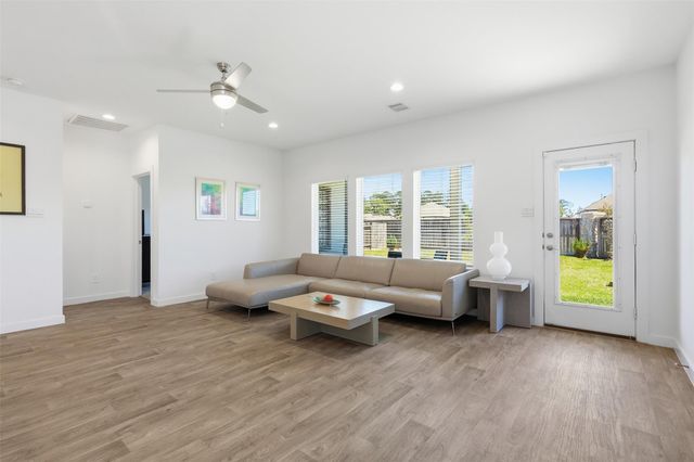 14280 Big Bend Drive, Conroe, TX 77384