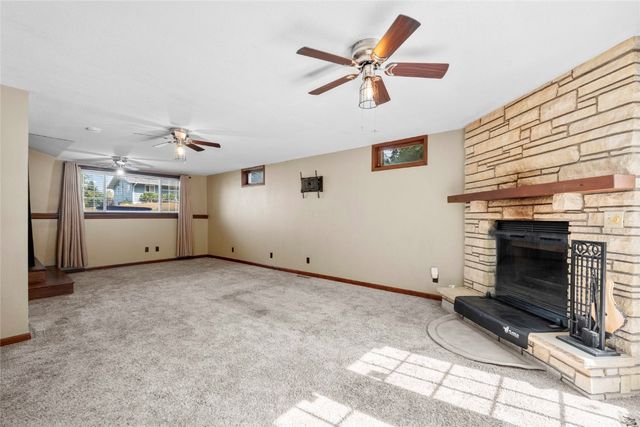 2611 Brookland Dr NE, Cedar Rapids, IA 52402