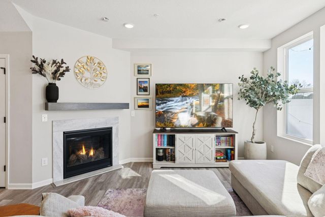 4921 Avery Court, Eagan, MN 55123